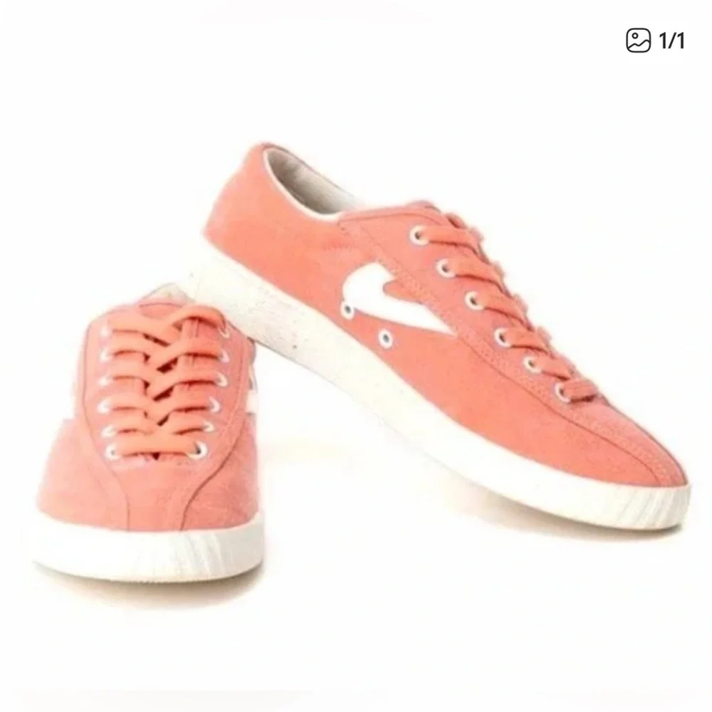 NWT Tretorn x Tuckernuck Sneakers  | Nantucket Red | Size 10